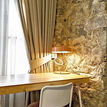 Bono Old Town 4* 이츠멜레르
